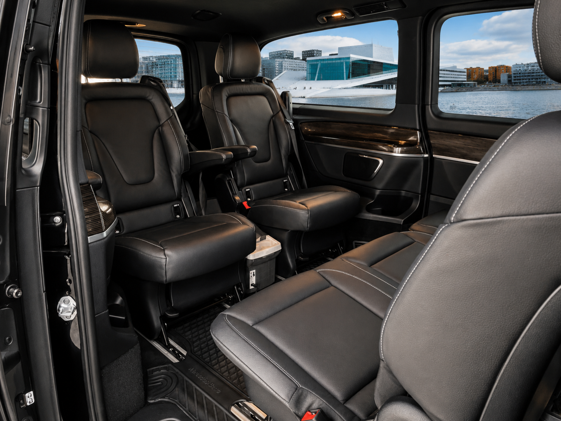 Mercedes V-Class interior